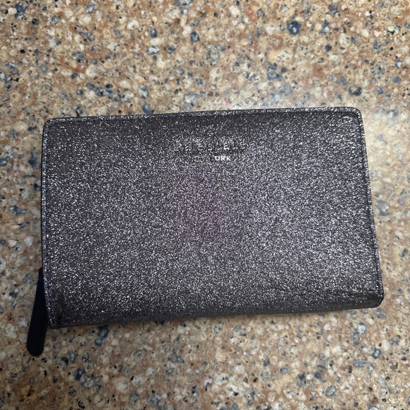 Kate Spade Handbags - Kate Spade Joeley Glitter Medium Bifold Walllet